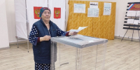 «Часто забывать все стала, но о выборах помню»: ветераны толпами идут на довыборы депутата - Regions.Ru